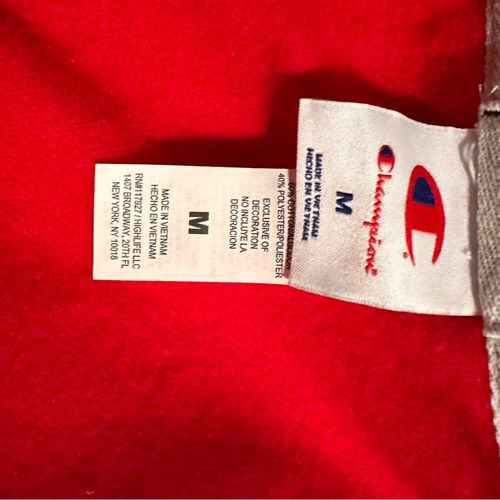Champion women’s Bold Red Zip-Up Hoodie - Picture 6 of 6